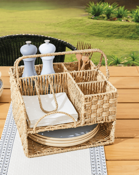 All-in-one Serving Caddy