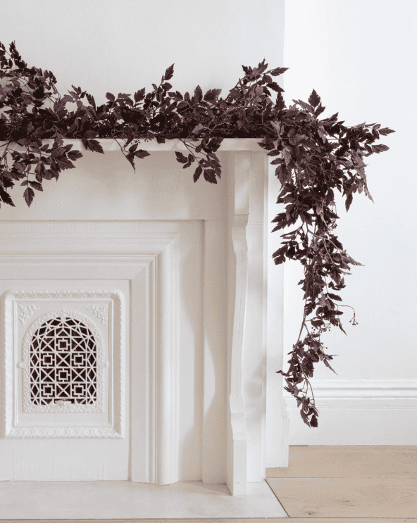 Plum Cimicifuga Seeded Garland
