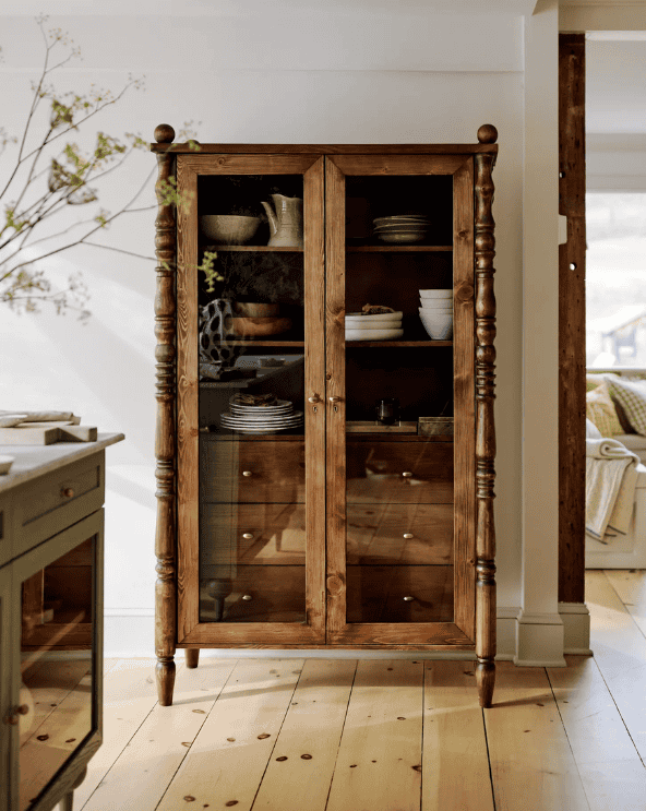 Spindle Hutch