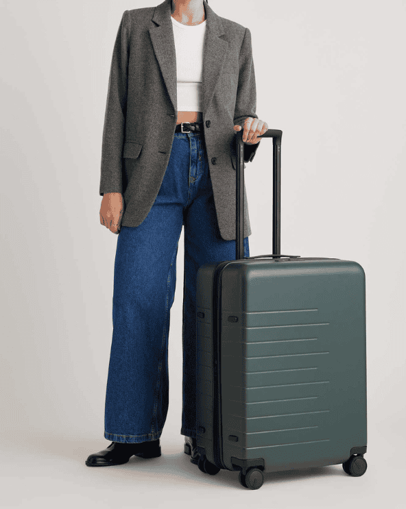 Expandable Medium Check-In Suitcase