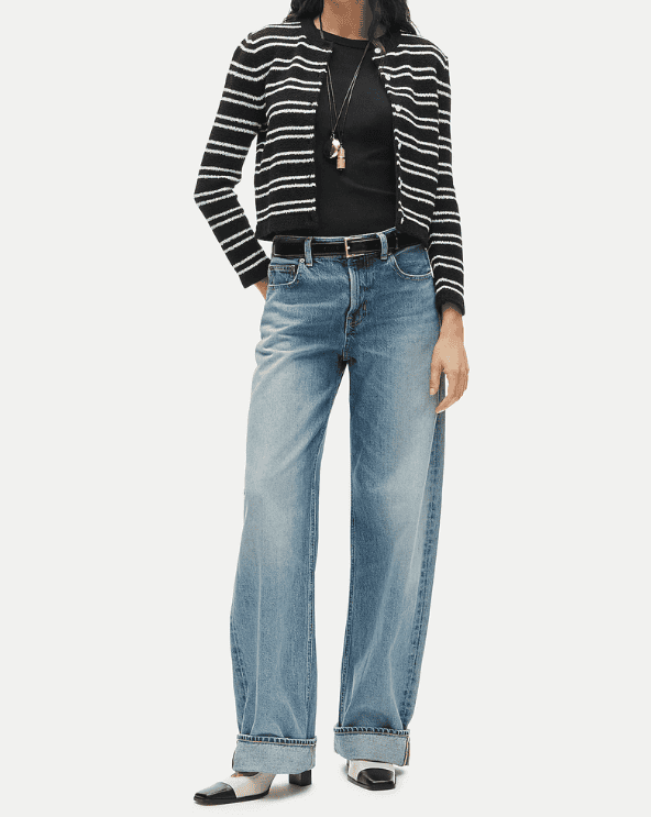 Exaggerated barrel jean