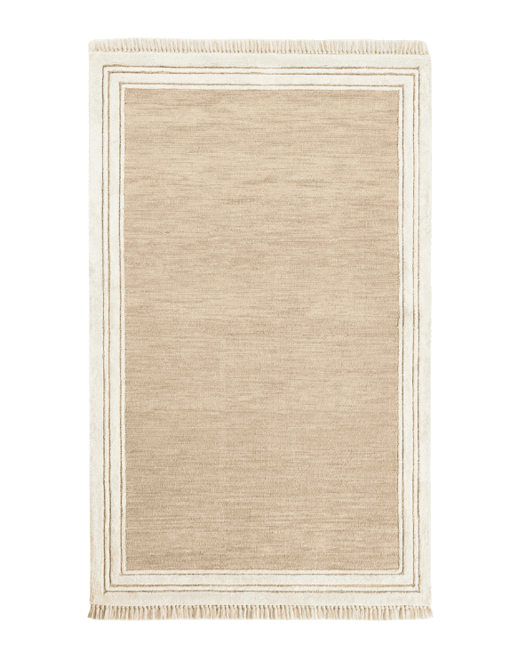 Hand Tufted Wool Blend Tassel Rug
