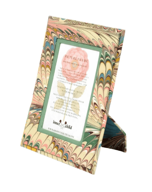 Hand-Marble 4×6 Picture Frame